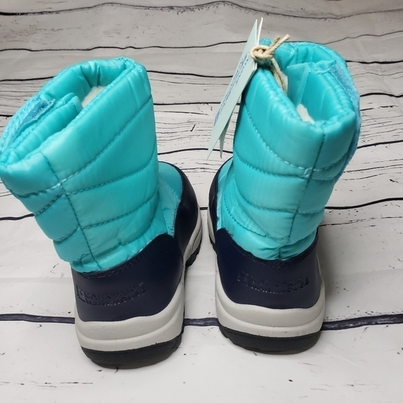 Kids Snow Boots Size 8 - Picture 3 of 7